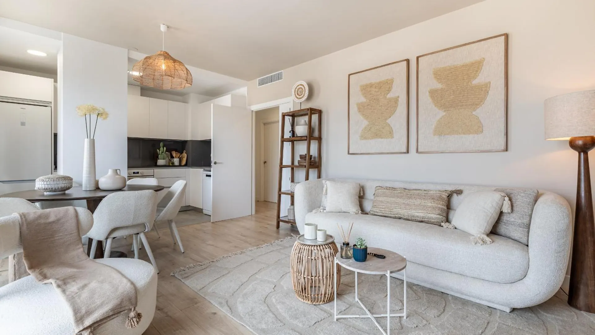 Malaga Skyline 5 Pool & Parking Free Apartamento