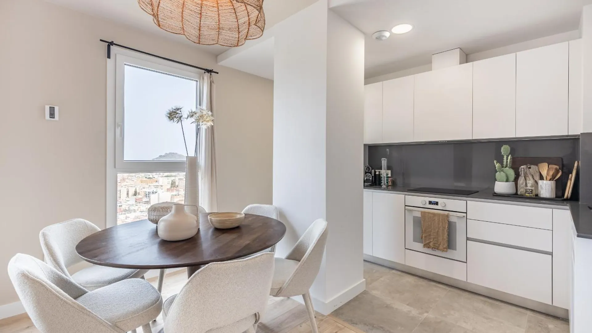 Malaga Skyline 5 Pool & Parking Free Apartamento